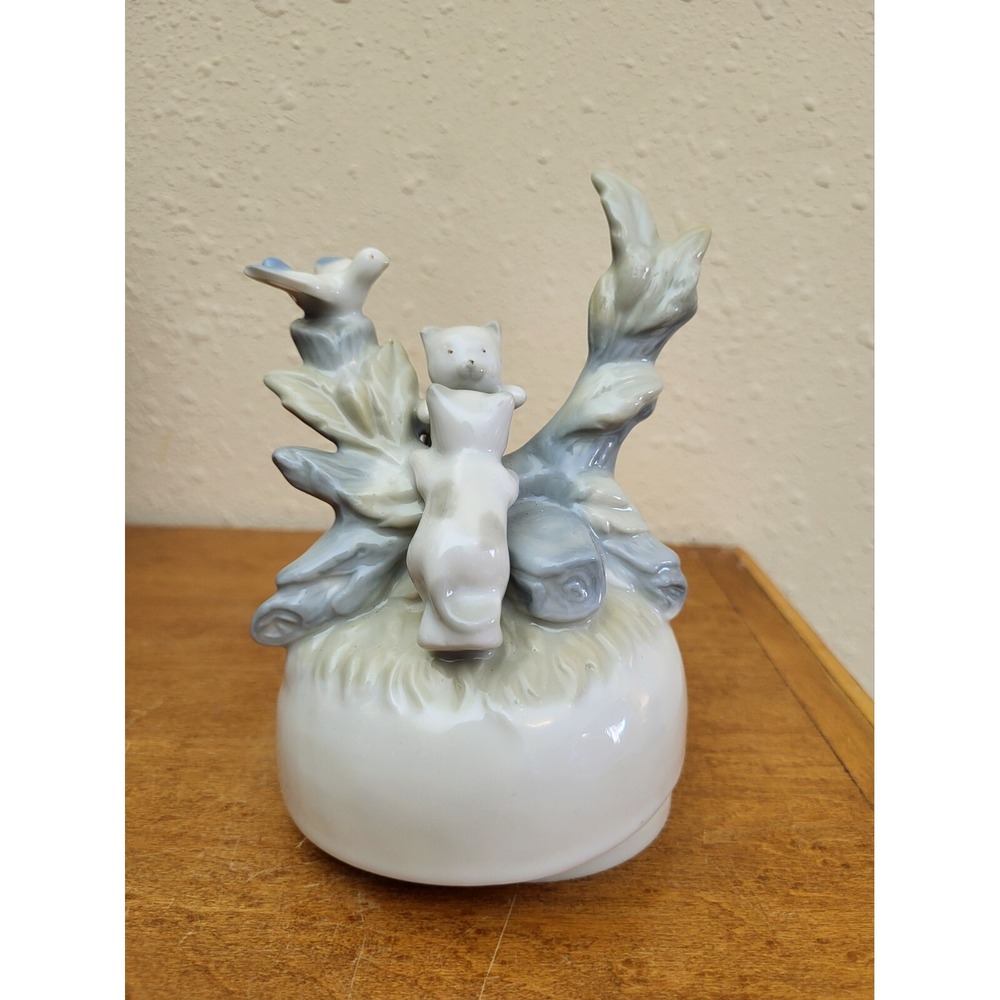 Vintage 1980's Porcelain Rotating Pedestal Musical Music Box Kittens Cat Bird
